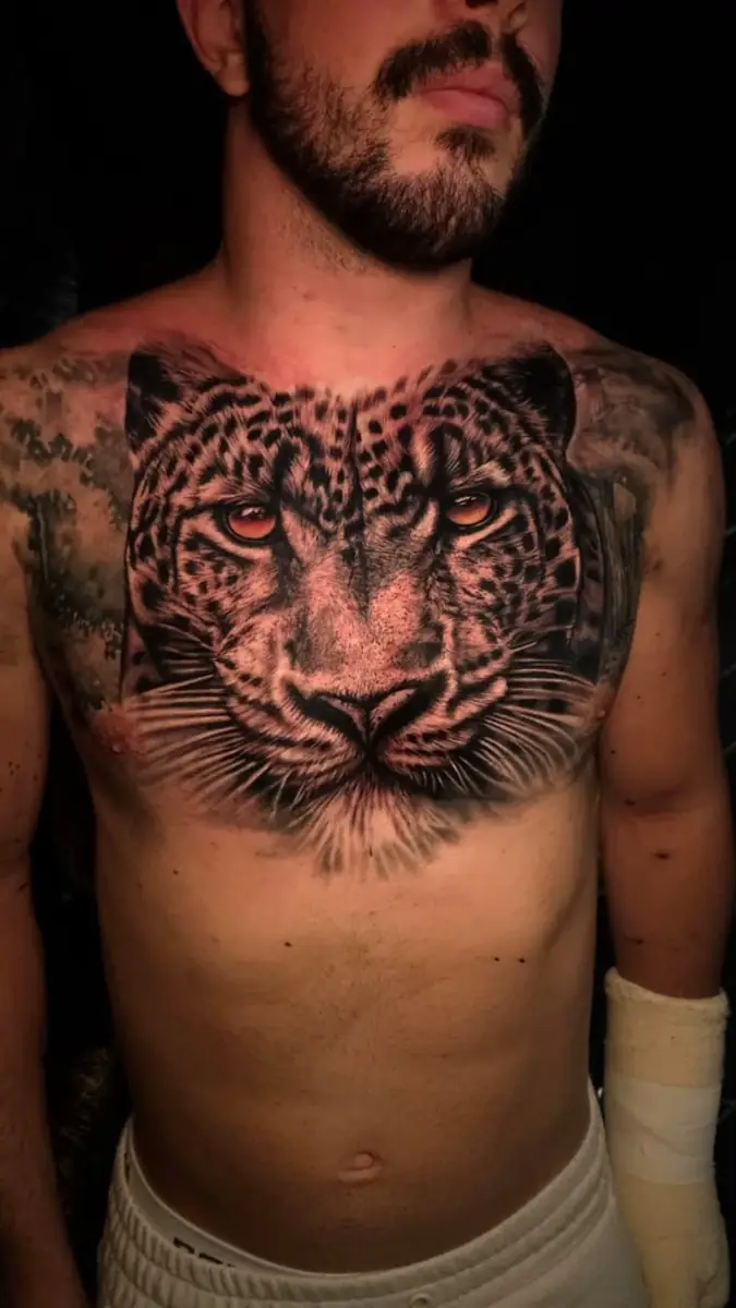 Tatuagem realizada pelo Rei do Traço 8